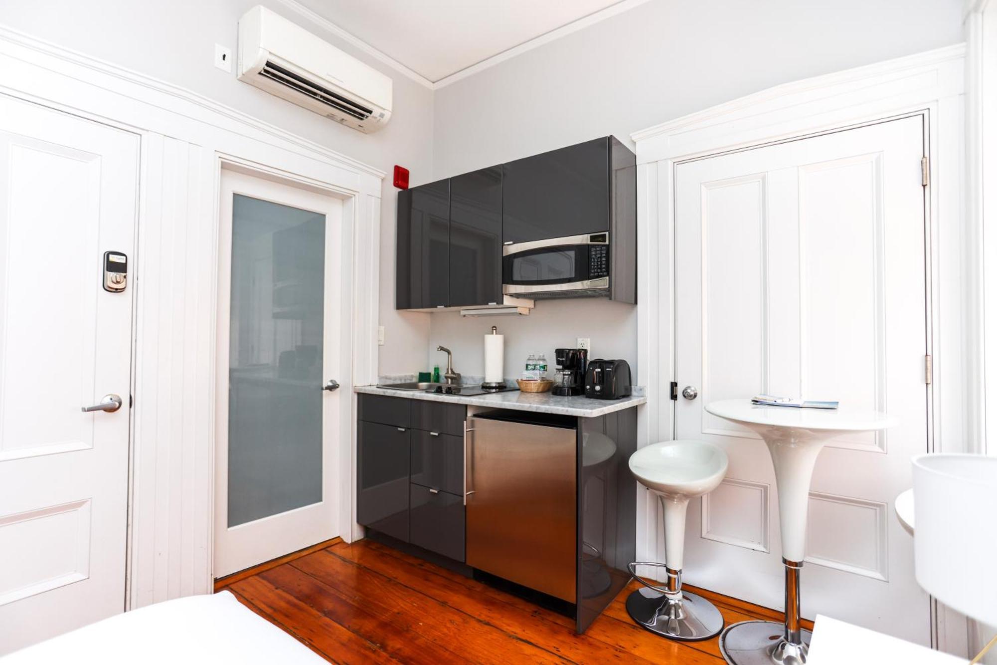 Charming & Stylish Studio On Beacon Hill #12 Бостон Экстерьер фото
